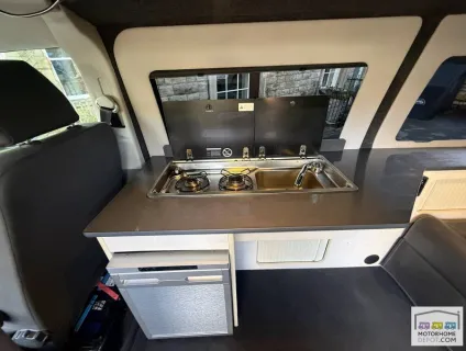Volkswagen T5 Camper  2015