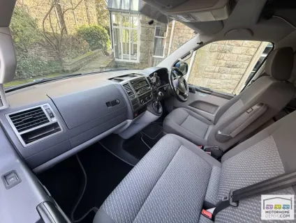 Volkswagen T5 Camper  2015