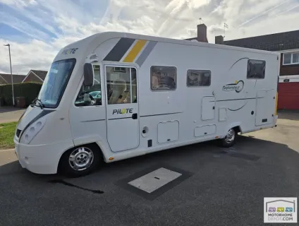 Pilote Explorateur 730FGJ  2008