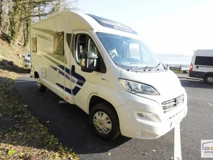 Swift Escape Compact C404 2019
