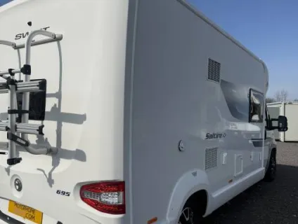 Swift Escape 695 2017