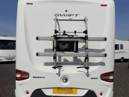 Swift Escape 695 2017