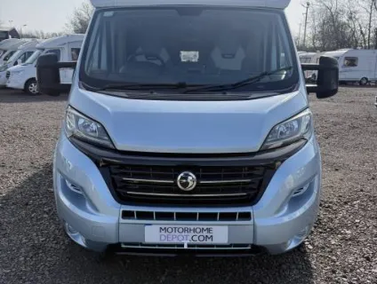 Swift Escape 695 2017
