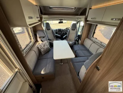 Swift Escape 695 2017