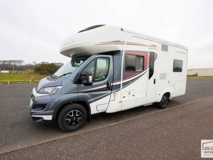 Auto-Trail Tracker FB 2019