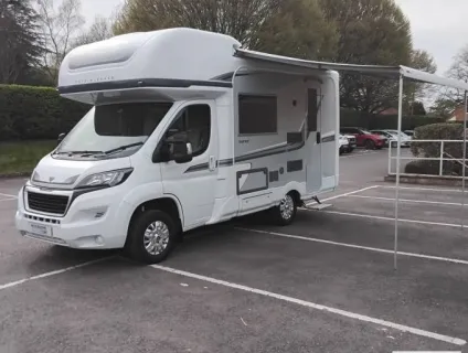 Auto-Sleepers Nuevo 60th Anniversary ES 2021