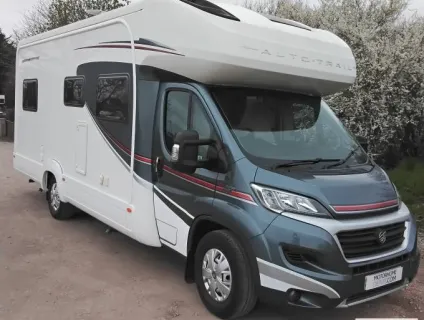 Auto-Trail Tracker RB 2017