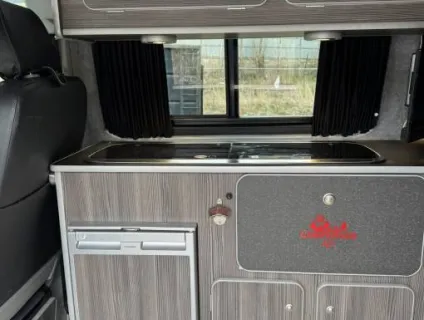 Volkswagen Camper King   2015