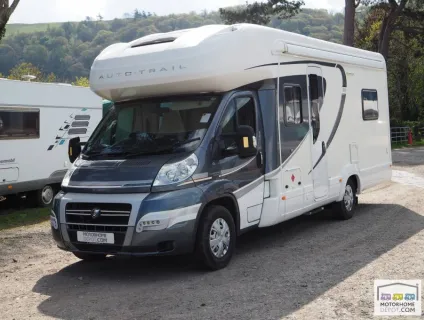 Auto-Trail Tracker Rb Lo-Line 2014