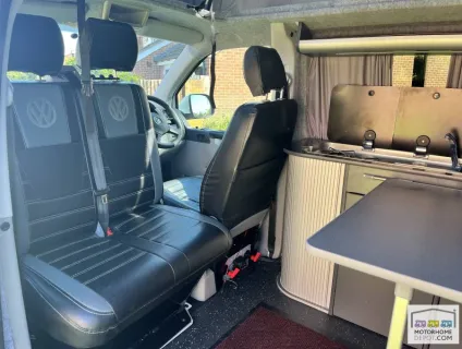 Volkswagen T5 Transporter   2015