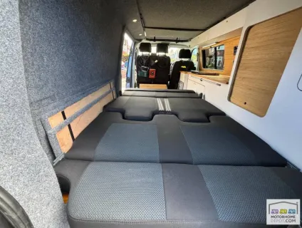 Volkswagen T30 Transporter Highline  2018