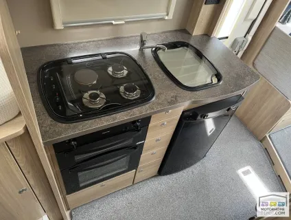 Elddis Chatsworth 194 2019