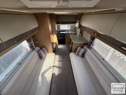 Auto-Trail Tracker EKS 2018