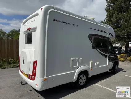 Auto-Trail Tracker EKS 2018
