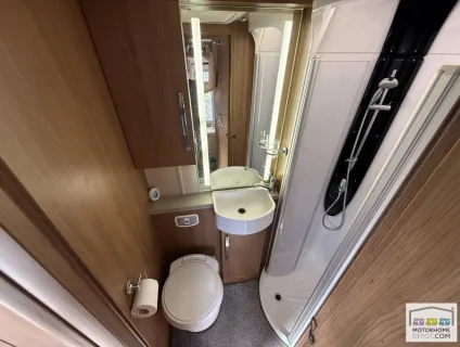 Auto-Trail Tracker EKS 2018