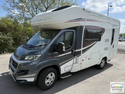 Auto-Trail Tracker EKS 2018