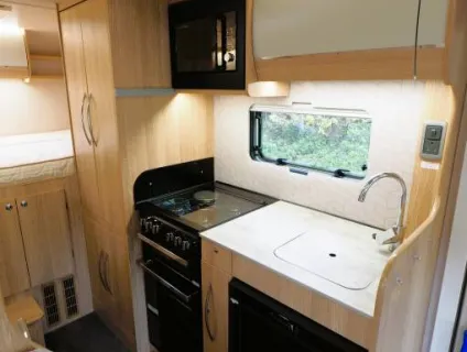 Auto-Trail Imala 736G  2025