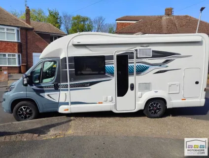 Swift Escape 614 Hi-Style 2024