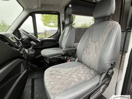 Iveco Daily Hi-Matic Race van 2023