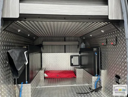 Iveco Daily Hi-Matic Race van 2023