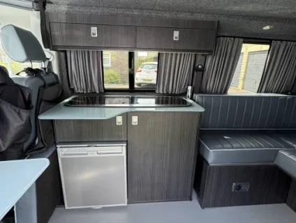 Volkswagen Campervan  2021