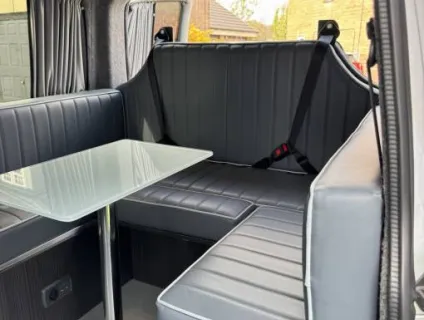 Volkswagen Campervan  2021