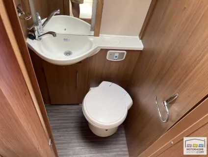 Auto-Trail Comanche Frontier 2012