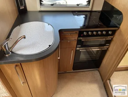 Auto-Trail Comanche Frontier 2012