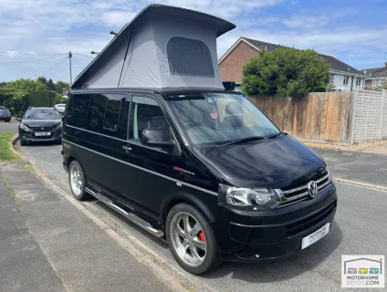 Volkswagen Transporter  2010