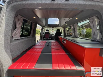 Volkswagen Transporter  2010