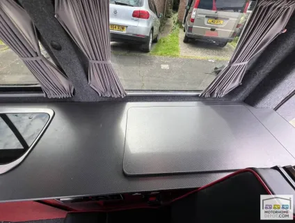 Volkswagen Transporter  2010