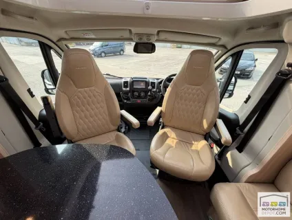 Burstner Nexxo T690 Sovereign  2015