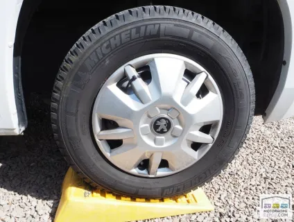 Bailey Advance 76-2 2019