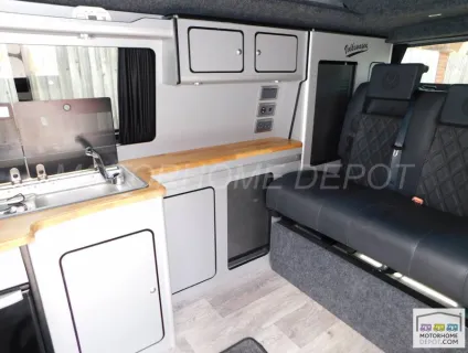 Volkswagen T30 Transporter Highline  2020