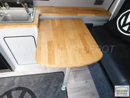 Volkswagen T30 Transporter Highline  2020