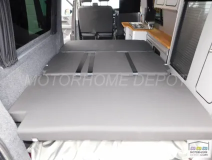 Volkswagen T30 Transporter Highline  2020