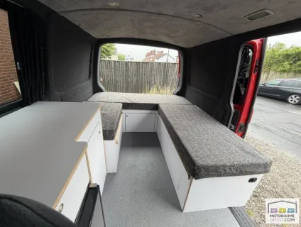 Volkswagen T5 Camper  2010