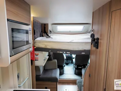 Swift Escape 674 2017
