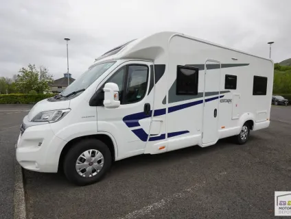 Swift Escape 674 2017