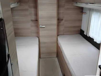 Adria Coral Axess S 670 Sl 2015