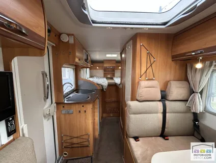 Hymer Exsis Silverline 562 2011