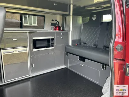 Volkswagen T6.1 Transporter Highline  2023