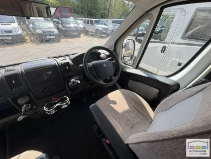 Elddis Autoquest  130 2013