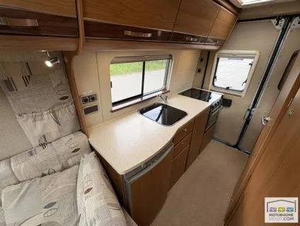 Autocruise Tempo  2011