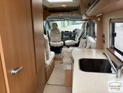 Autocruise Tempo  2011