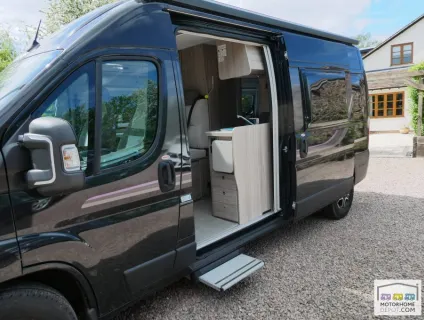 Elddis Autoquest  Evolution CV40 2024