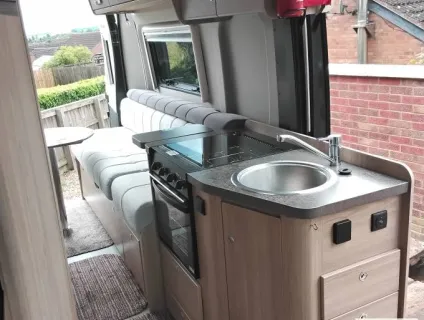 Elddis Autoquest  CV20 2019