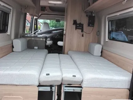 Elddis Autoquest  CV20 2019