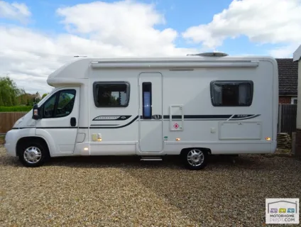 Bessacarr E450  2012