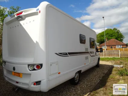 Bessacarr E450  2012